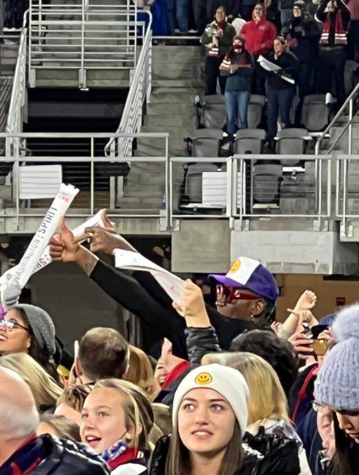 1636538703418081877.png image.png