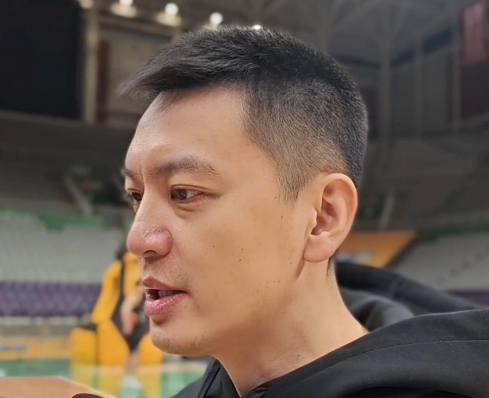 开云体育网站-杨鸣：辽宁缺少其他球队那样的超级外援；打山东是一场艰苦战